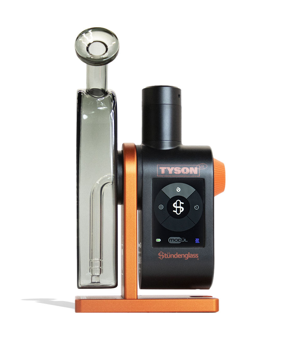 Stündenglass x Tyson 2.0 Modul and Dok Deluxe Travel Set concentrate vaporizer wax pen on white background